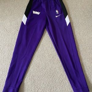 Nike Showtime Therma Flex Tearaway Pants Sacrament